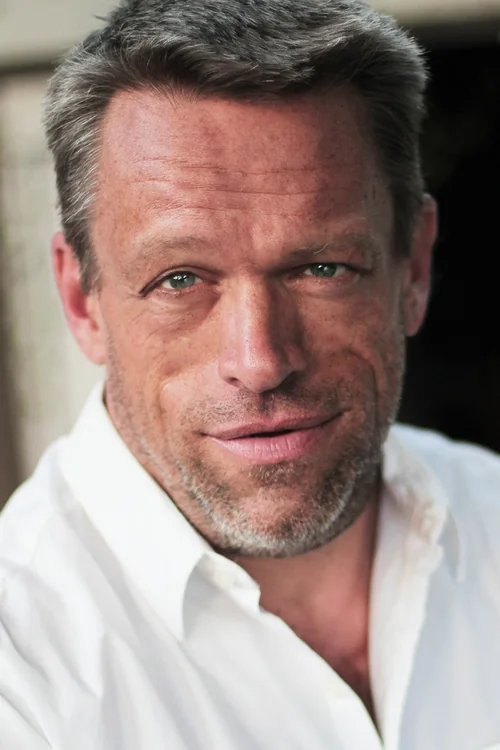 Profile image of Brian Thompson