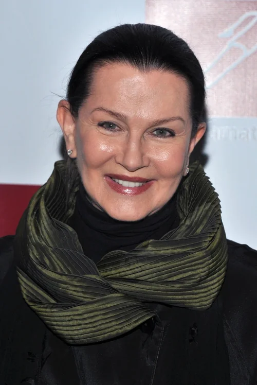 Profile image of Veronica Hamel