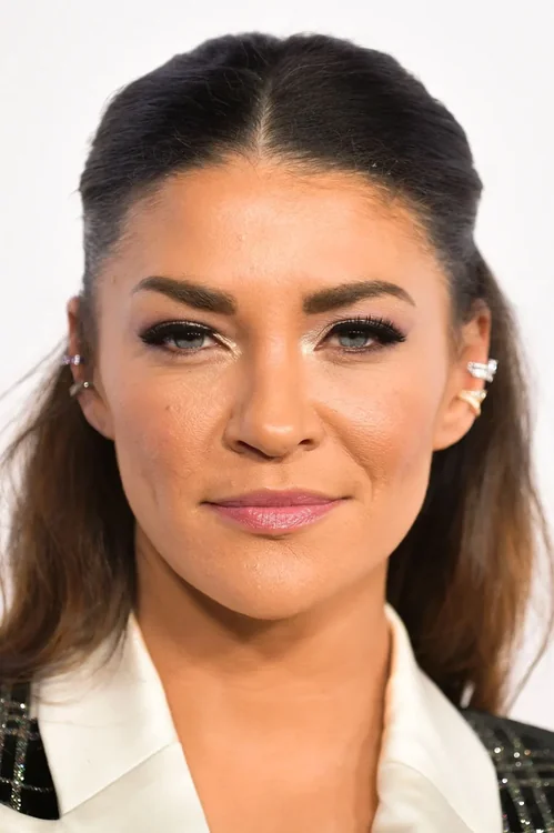 Profile image of Jessica Szohr