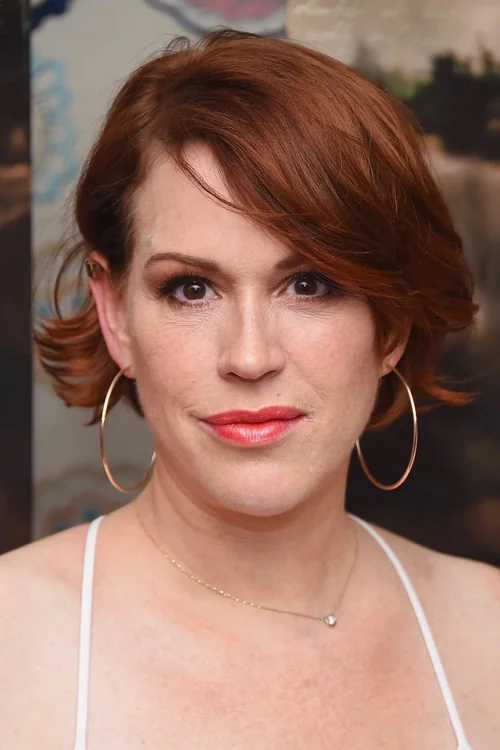 Profile image of Molly Ringwald