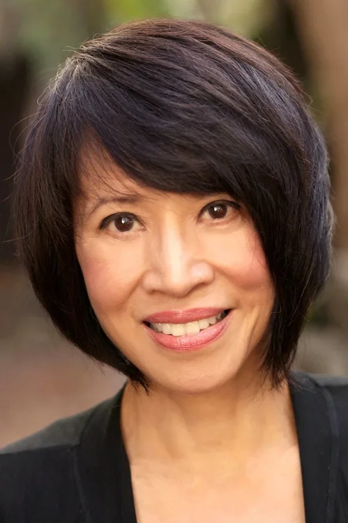 Profile image of Lauren Tom