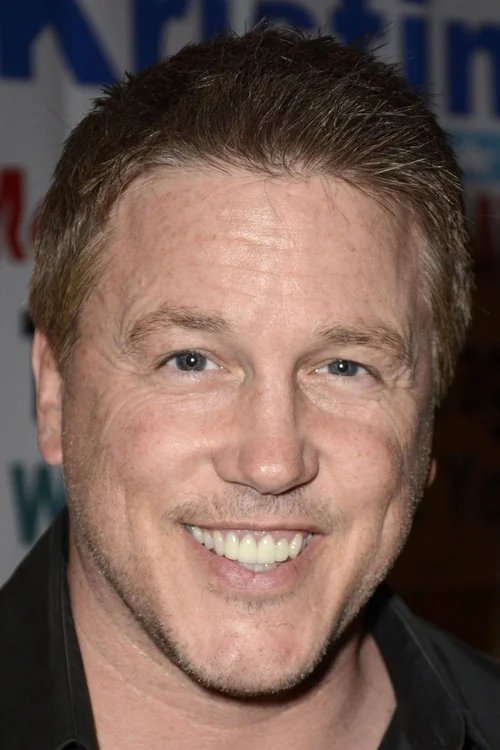 Profile image of Lochlyn Munro