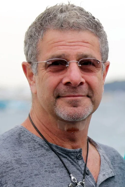 Profile image of Gil Junger