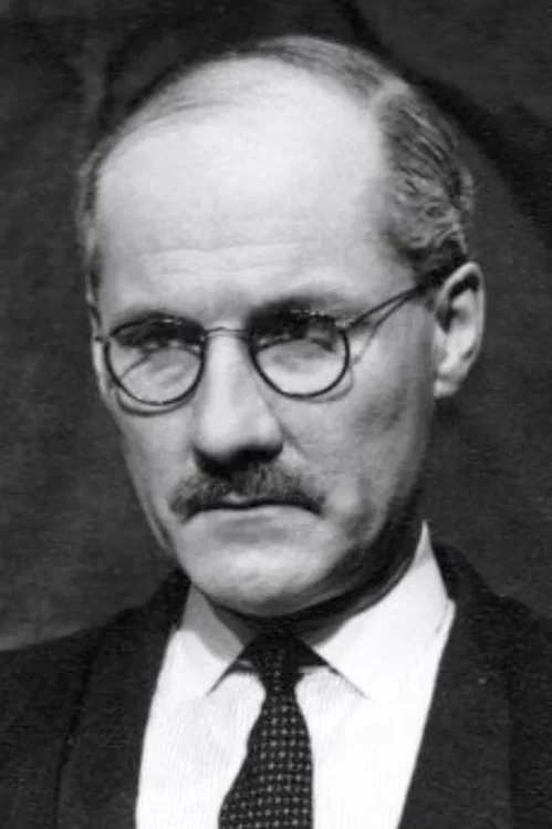Profile image of Angus MacKay