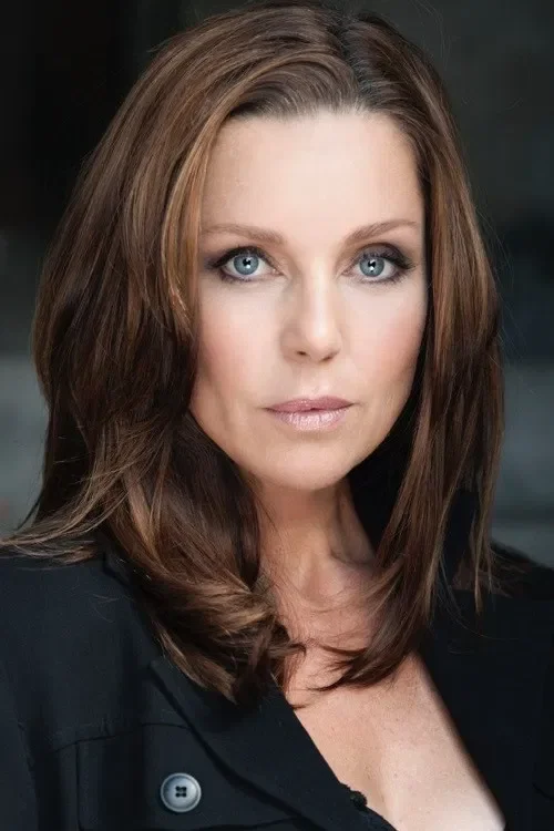 Profile image of Sarah-Jane Redmond