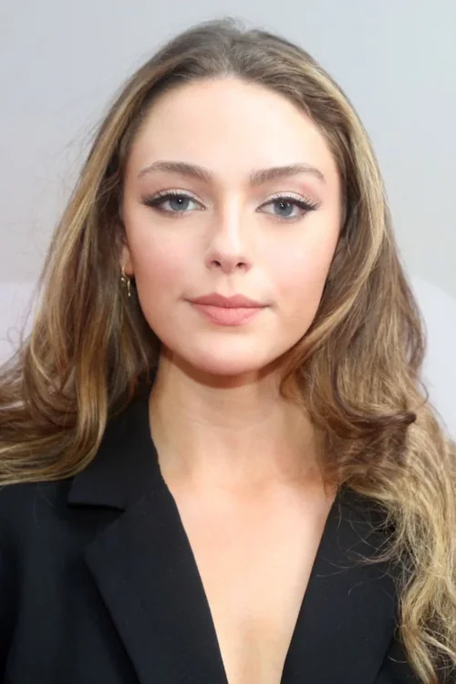 Profile image of Danielle Rose Russell