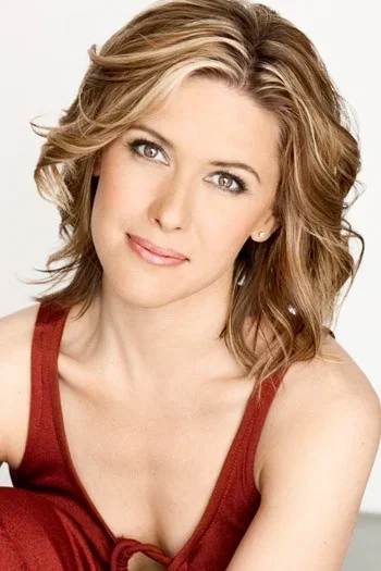 Profile image of Caroline Cave