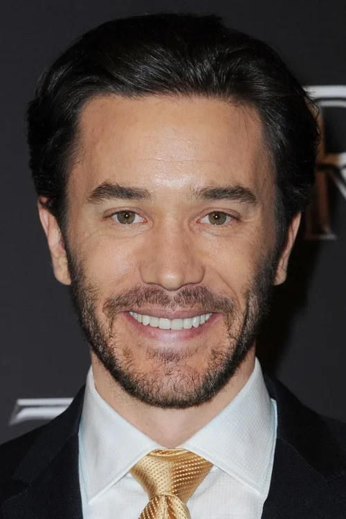 Profile image of Tom Pelphrey