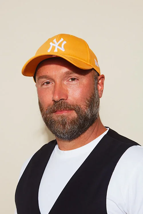 Profile image of Pascal Charrue