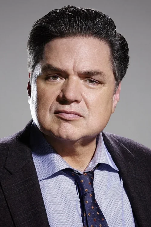 Profile image of Oliver Platt