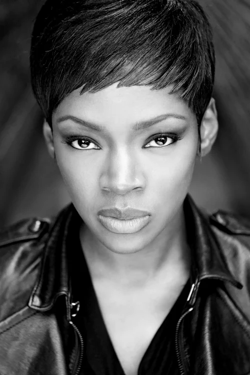 Profile image of Caroline Chikezie